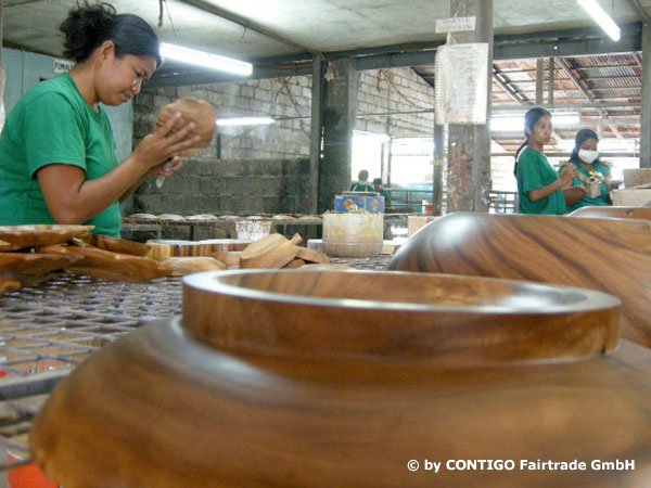 CONTIGO HERSTELLUNG Holzprodukte