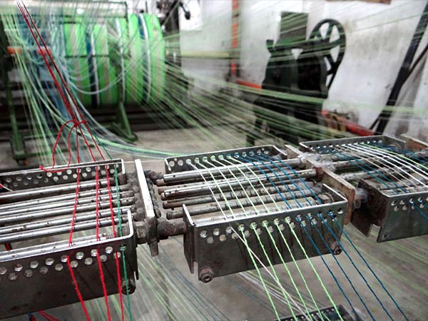 Herstellung H&auml;ngematten Jaquard- Webstuhl von Contigo Fairtrade Shop