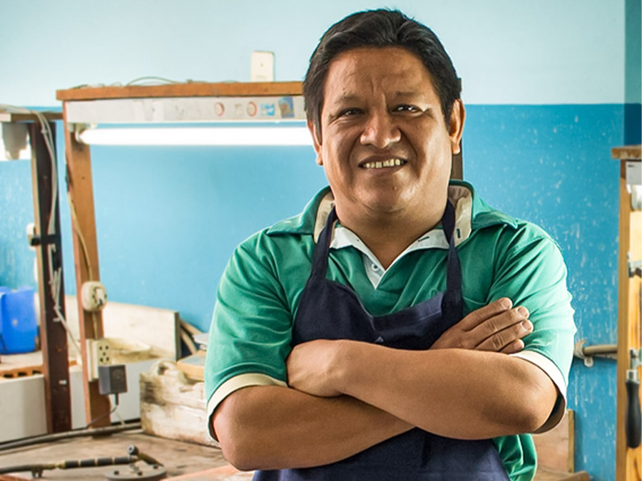 Fair Trade Schmuck aus Peru: Handgefertigter Schmuck von Allpa - CONTIGO Fairtrade Shop