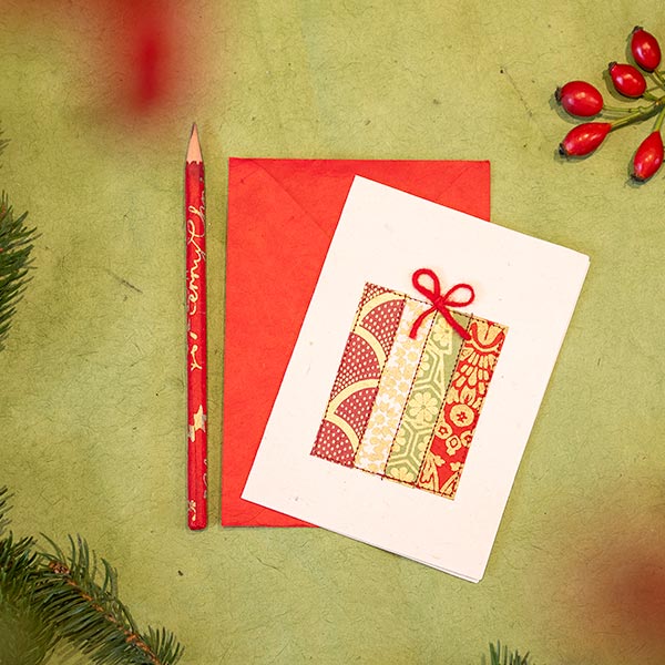 Grußkarte WEIHNACHTSGESCHENK, Loktapapier handgeschöpft