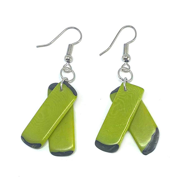 Ohrringe STICKS kiwi grün, Tagua