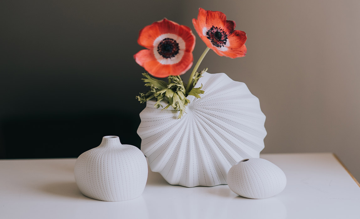 Handgefertigte Blumenvase und Fair Trade Wohnaccessoires kaufen: Einrichtungsideen und Wohntextilien aus Fairem Handel von CONTIGO Fairtrade Shop