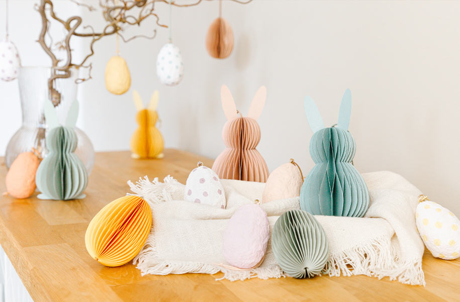Nachhaltige Osterdekoration für den Osterstrauß und Osterstisch kaufen: Fair Trade Origamidekoration, handgefertigt aus Papier von CONTIGO Fairtrade Shop