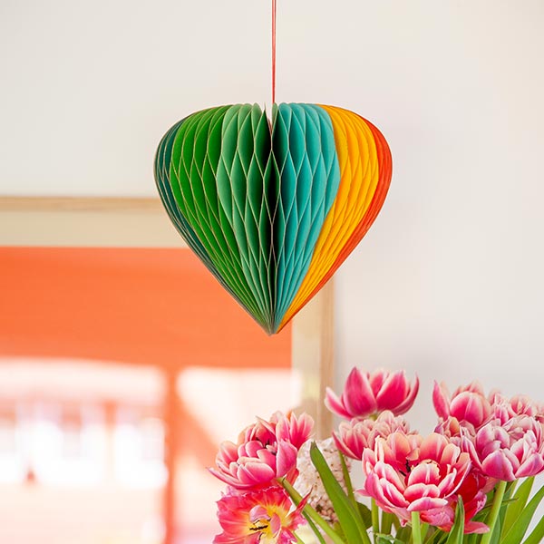 Papierdeko Origami 18 cm RAINBOW HEART, bunt, FSC Papier / CONTIGO Fairtrade Onlineshop