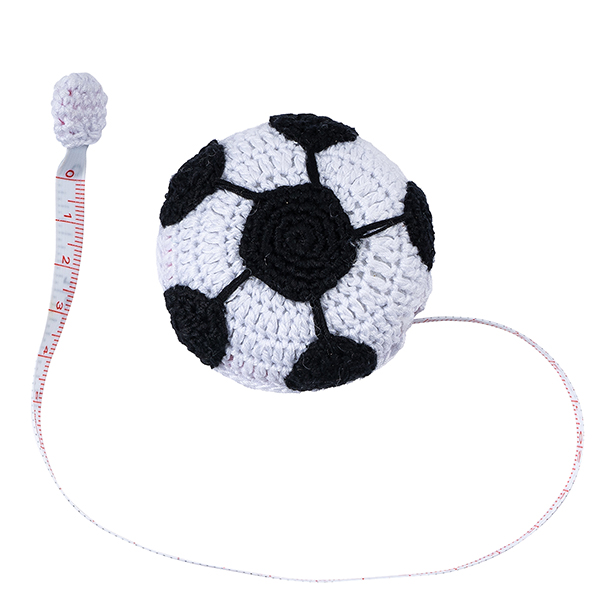 Maßband Fußball, gehäkelt, handgemacht
