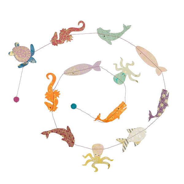 Girlande IM MEER bunt, 180cm, Loktapapier / CONTIGO Fairtrade Onlineshop