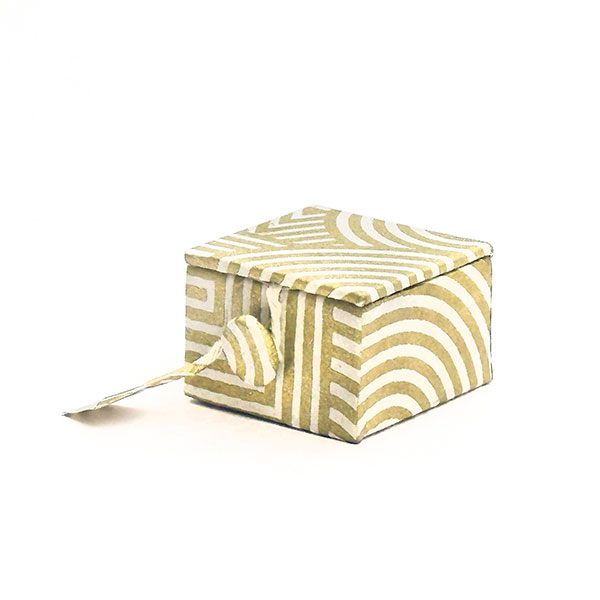 Geschenkbox GEO natur-gold, klein, Loktapapier