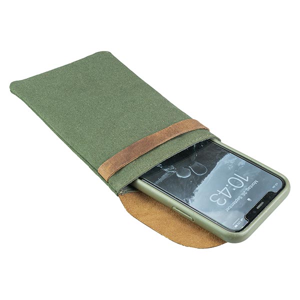 Handytasche waldgrün, Leder und Bio-Baumwollcanvas / CONTIGO Fairtrade Onlineshop