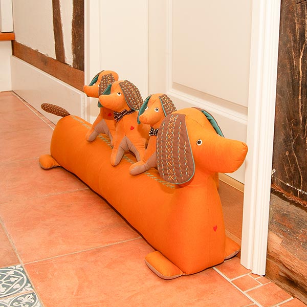 Zugluftstopper Dackel Woody 90 cm / CONTIGO Fairtrade Onlineshop