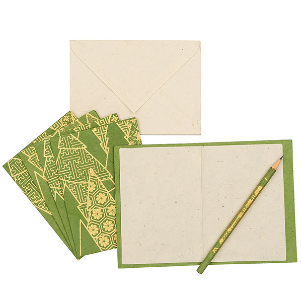 5 Karten mit Umschlag WEIHNACHTSWALD, grün gold  Loktapapier / CONTIGO Fairtrade Onlineshop