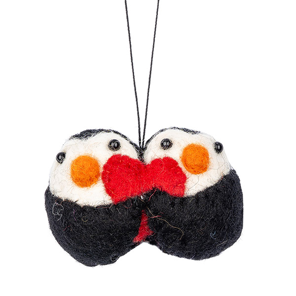Dekoanhänger PINGUIN PÄRCHEN, Wollfilz / CONTIGO Fairtrade Onlineshop