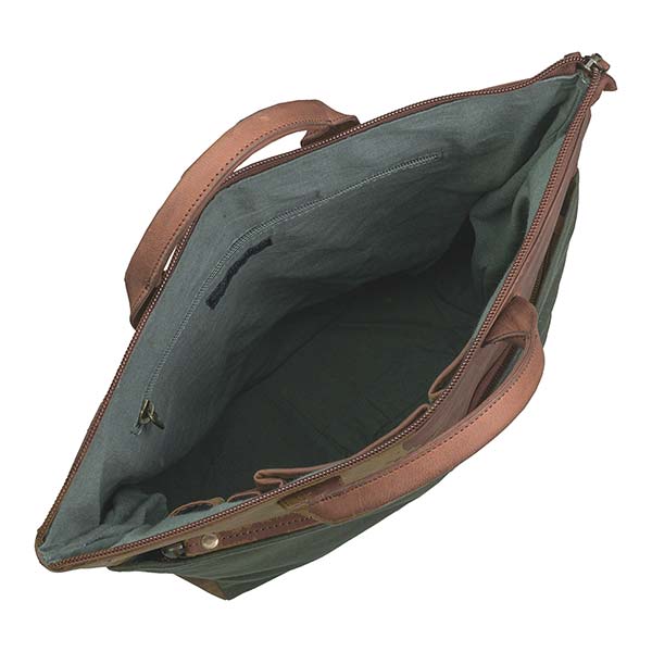 Rucksack PAPERBAG, waldgrün, Leder und Bio-Baumwollcanvas / CONTIGO Fairtrade Onlineshop