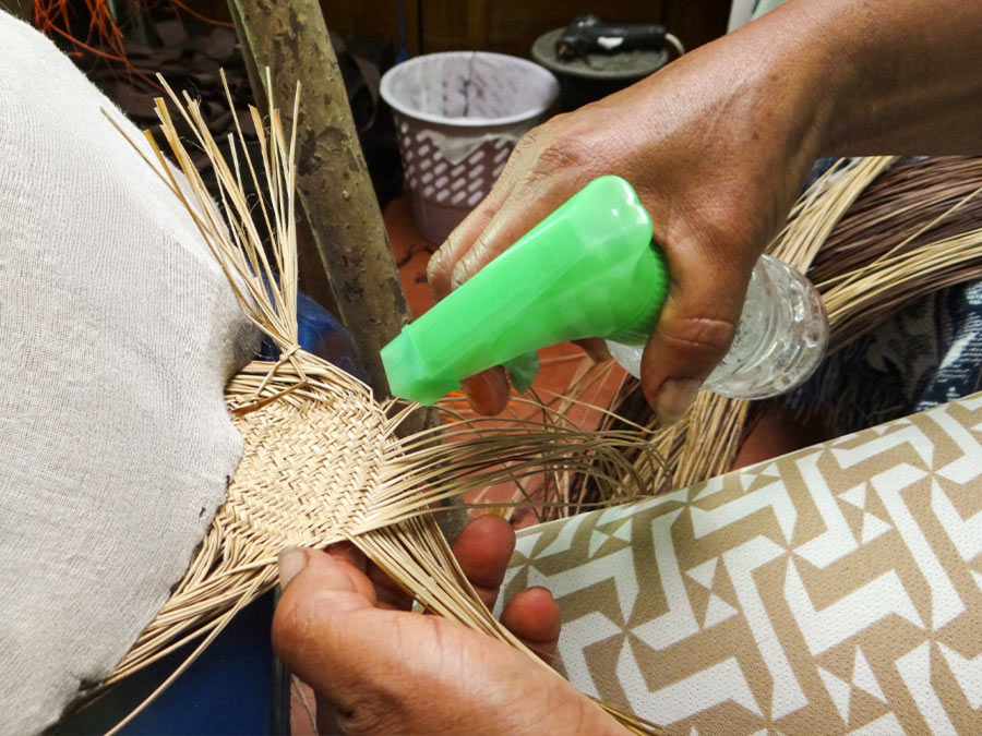 Handgeflochtene Panamahüte aus Kolumbien Fair Trade Panamahüte aus Kolumbien: Handgeflochtene Hüte von Montezuma - CONTIGO Fairtrade Shop