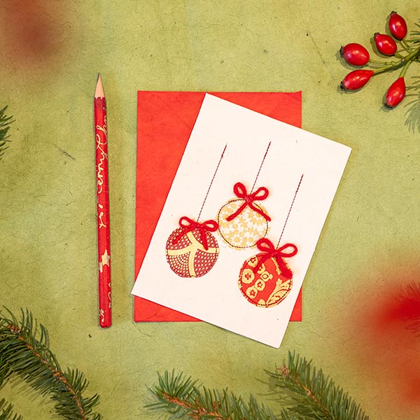 Grußkarte WEIHNACHTSKUGELN, Loktapapier handgeschöpft