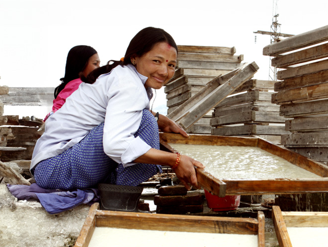 Umweltfreundlich hergestellte Produkte aus lokalen und nachhaltigen Rohstoffen bei  CONTIGO Fairtrade Shop kaufen
