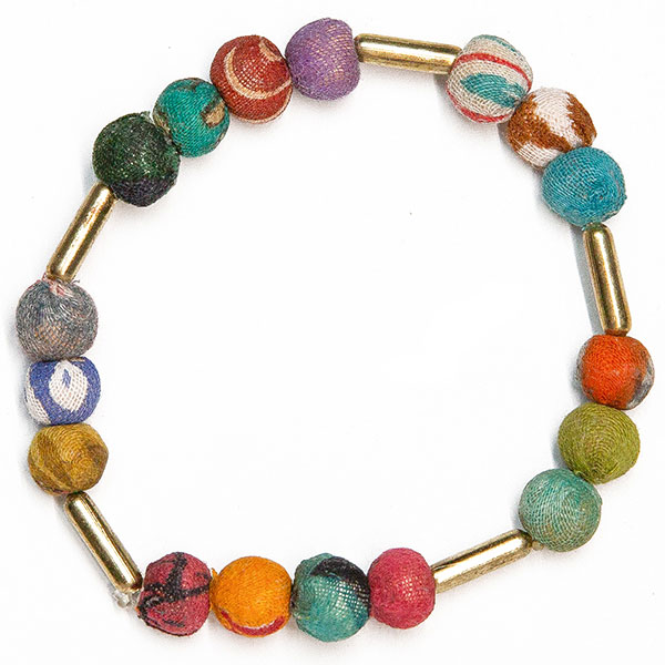 Armband Kantha beads and sticks, bunt, Textil mit Messing