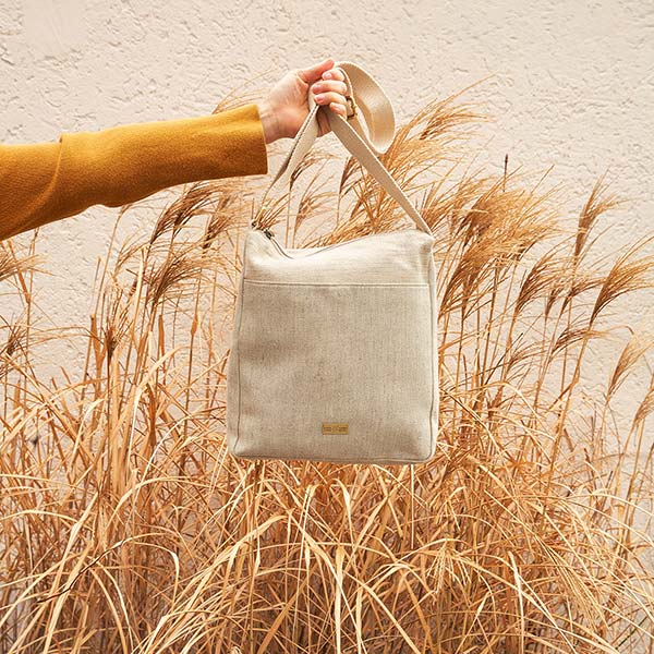 Schultertasche SAMIA Hanf-Canvas, natur / CONTIGO Fairtrade Onlineshop