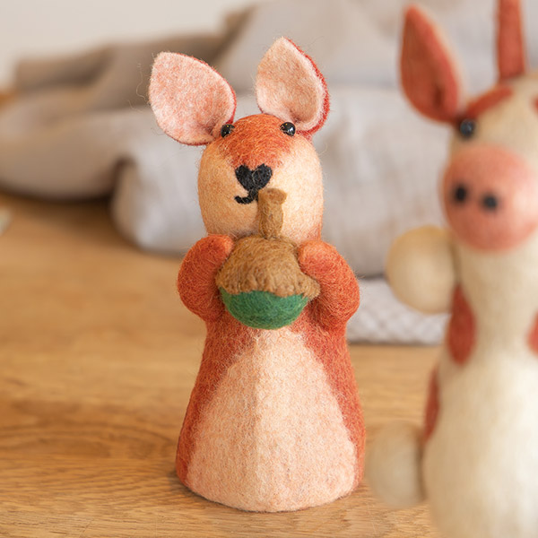 Eierwärmer EICHHÖRNCHEN rotbraun, Wollfilz / CONTIGO Fairtrade Onlineshop