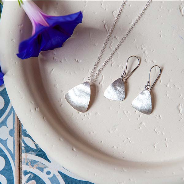 Halskette SILVER GOTAS mit gebürsteter Struktur, Silber / CONTIGO Fairtrade Onlineshop