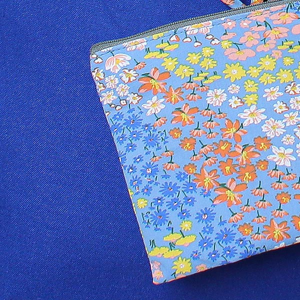 Wendetasche CORNFLOWER, blau-gelb, bedruckte Baumwolle / CONTIGO Fairtrade Onlineshop