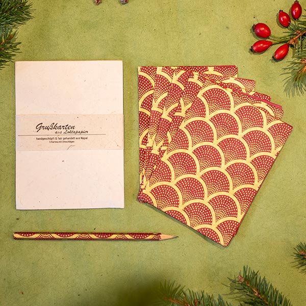 5 Karten mit Umschlag JAKOBSMUSCHEL beere-gold, Loktapapier, handgeschöpft