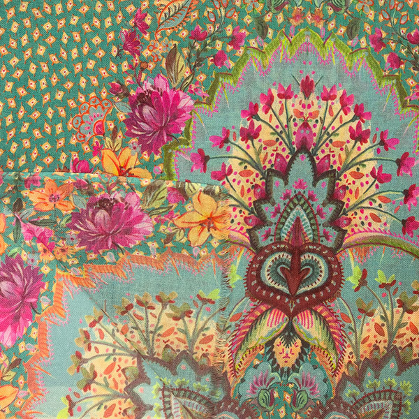 Schal BLUMEN, bedruckt, 180x70 cm, 92 % Wolle, 8 % Seide / CONTIGO Fairtrade Onlineshop