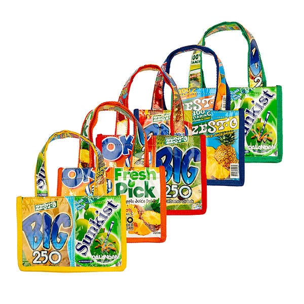 Saftpack UPCYCLING Minitasche, bunt / CONTIGO Fairtrade Onlineshop