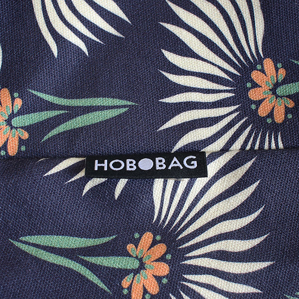 Tasche HOBOBAG BLUE FLOWER, dunkelblau, Baumwollcanvas / CONTIGO Fairtrade Onlineshop