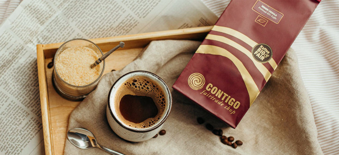 Frisch gerösteter Bio Fair Trade Kaffee von CONTIGO Fairtrade Shop: Manufakturkaffee und Espresso handwerklich geröstet aus der eigenen Kaffeerösterei