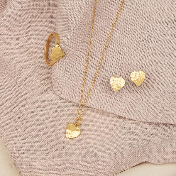 Halskette, Herzchen, 22K vergoldet / CONTIGO Fairtrade Onlineshop