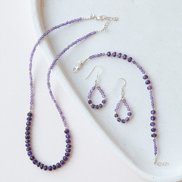 Halskette SPARKLING, Amethyst und Silberperlchen / CONTIGO Fairtrade Onlineshop