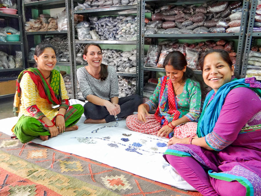 Fair Trade Kunsthandwerk aus Indien, handgefertigt von Manjeen - CONTIGO Fairtrade Shop