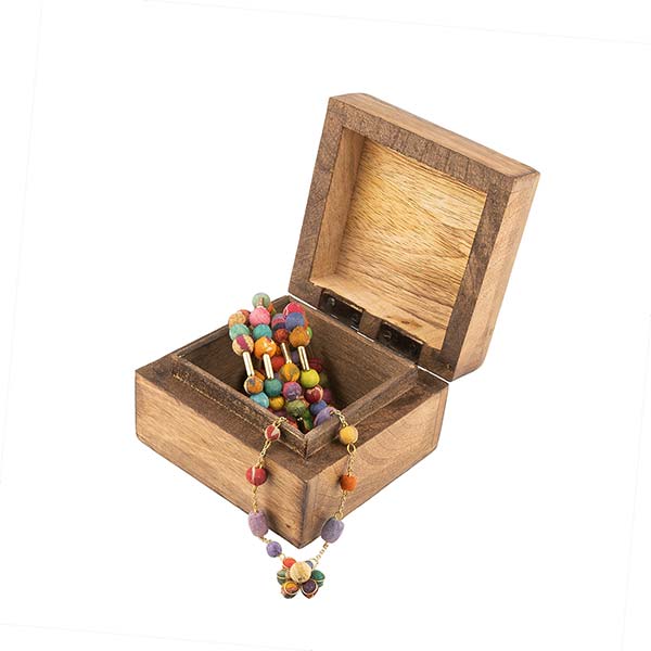 Holzschachtel Aufbewahrung 10cm mit Schnitzerei , Mangoholz / CONTIGO Fairtrade Onlineshop